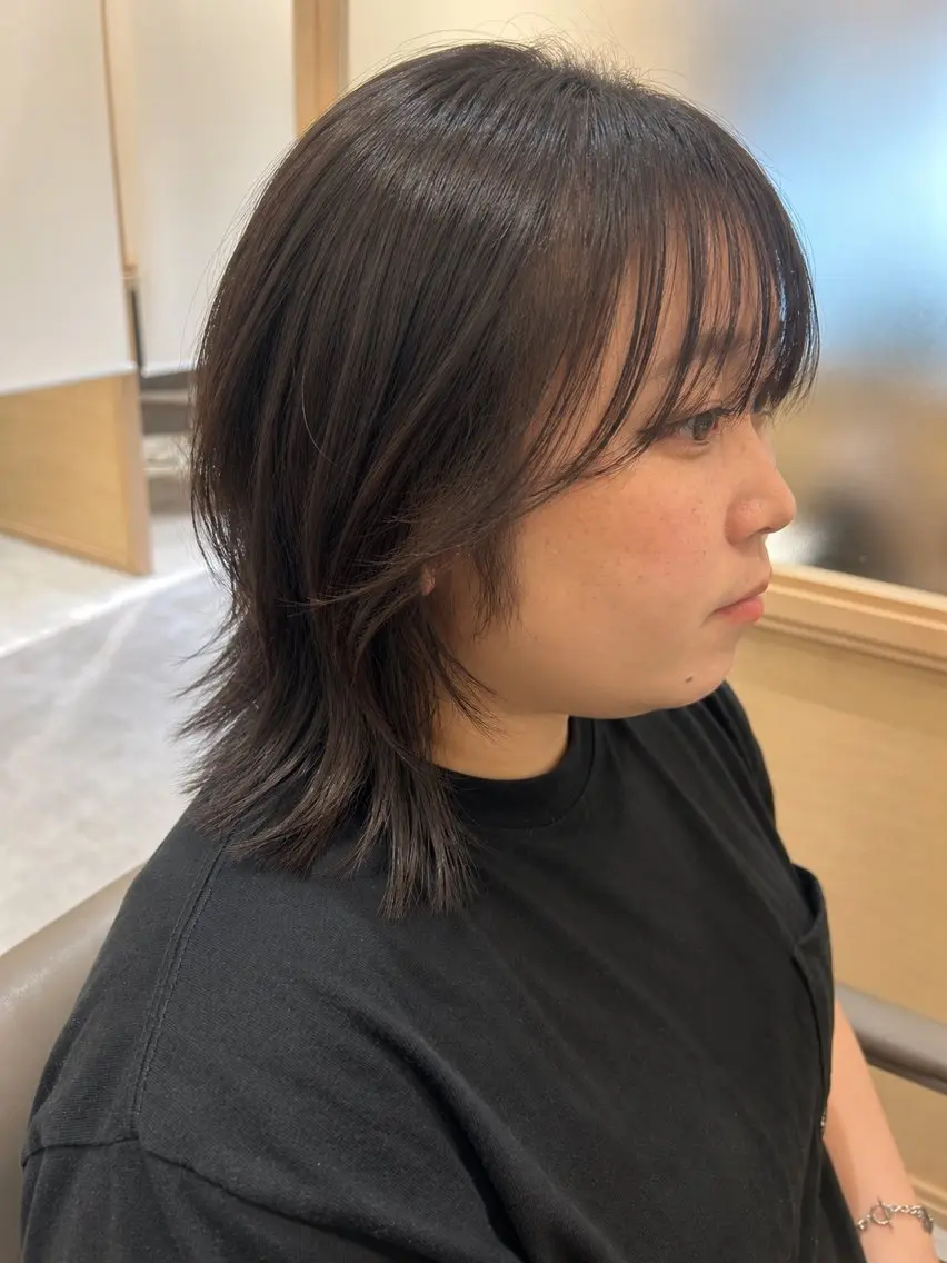 ミディアム カラー ウルフカット カット ヘアカラー トリートメント ヘッドスパ 久木原 ゆりのヘアスタイル