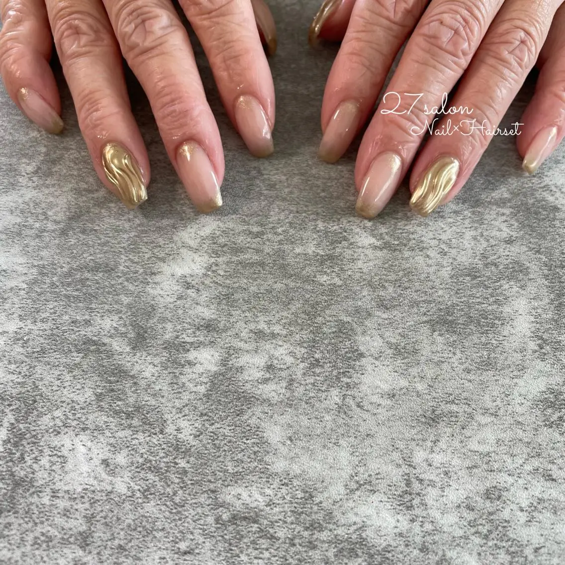 ネイル ミラーネイル ニュアンスネイル 27salon yuinaのネイルデザイン