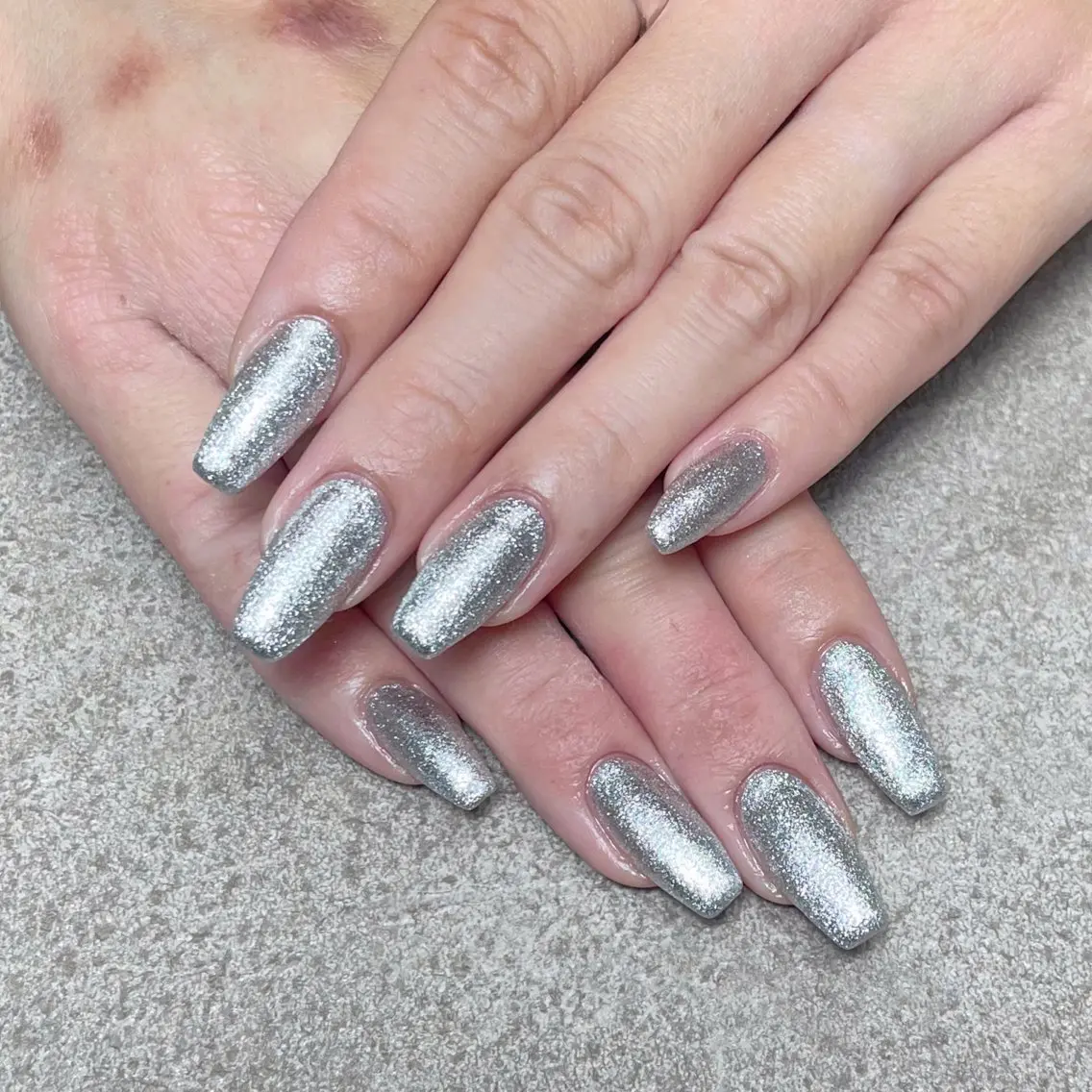 ネイル ハンドネイル nailroom DIASOMNIAのネイルデザイン
