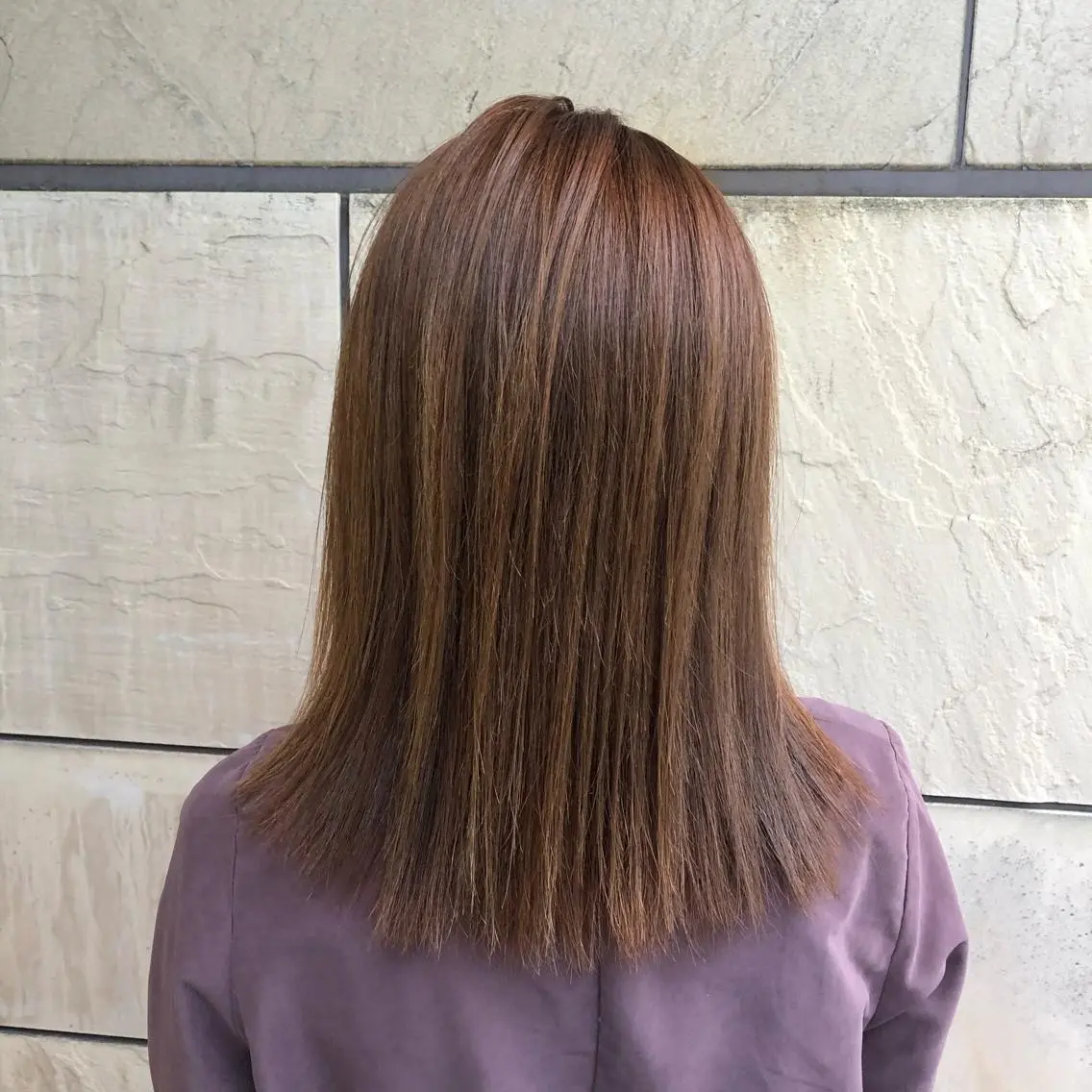 セミロング 🦄艶カラー×韓国 NANA💎🐬のヘアスタイル