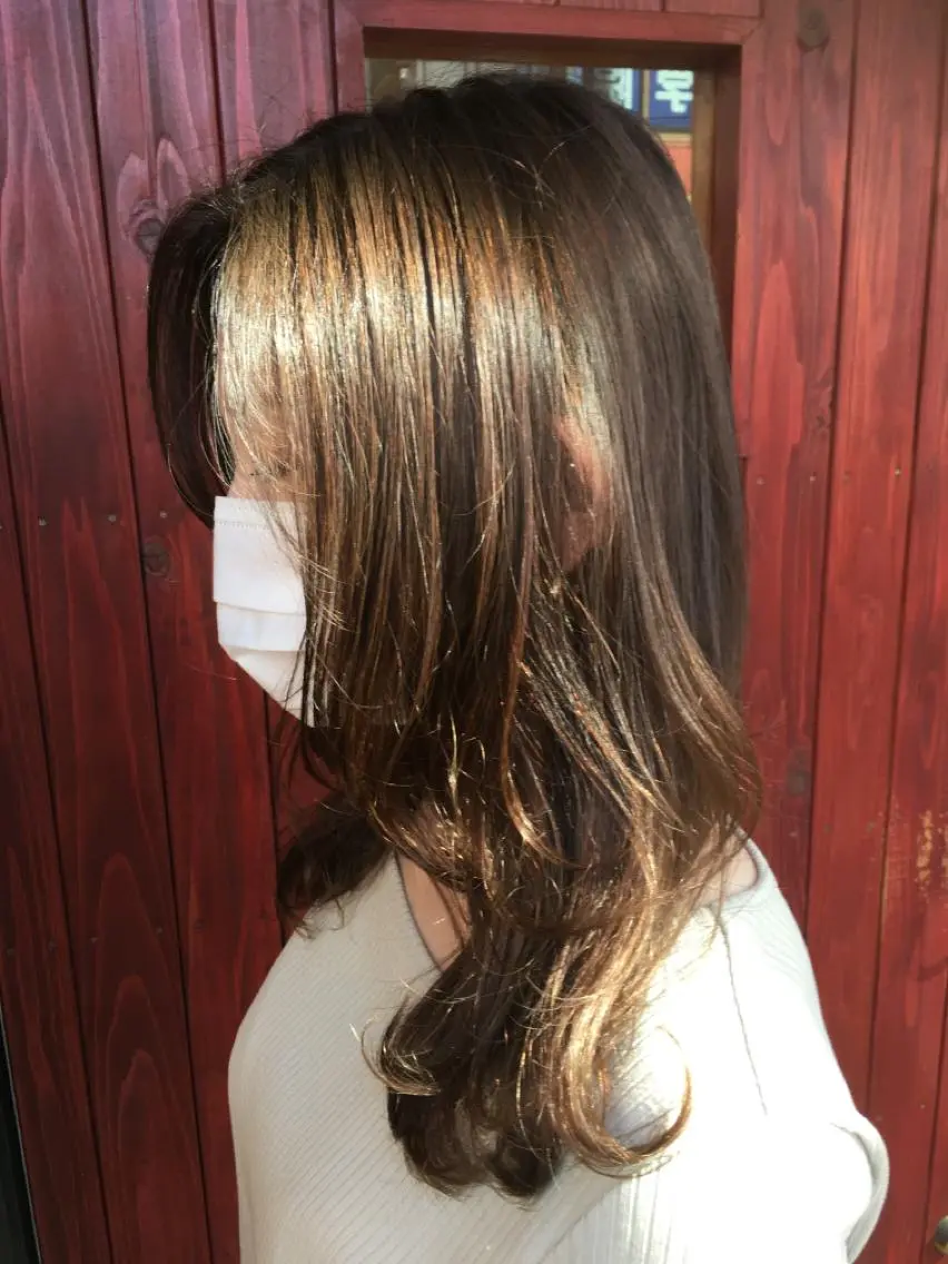 【学生の方限定】艶髪✨イルミナカラー＋カット＋マイクロバブル＋トリートメントの写真