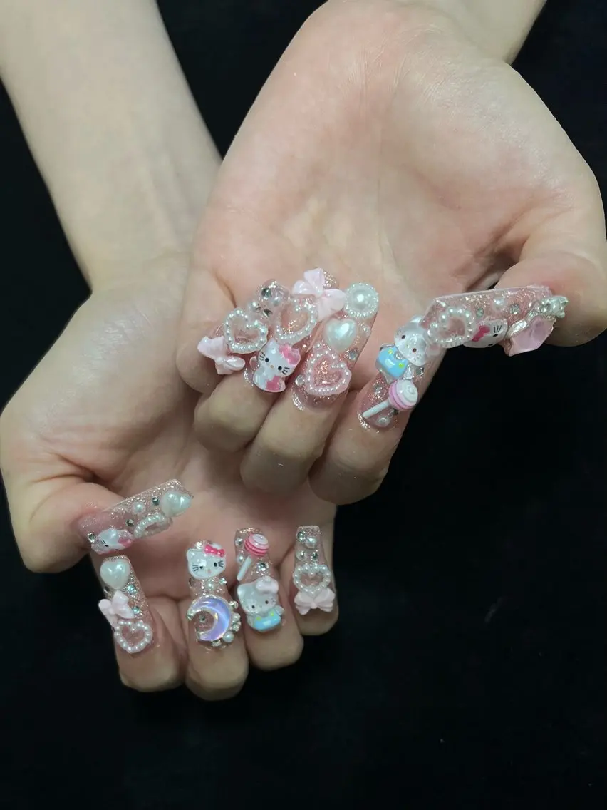ネイル ハンドネイル ハンドケア ongles chicのネイルデザイン