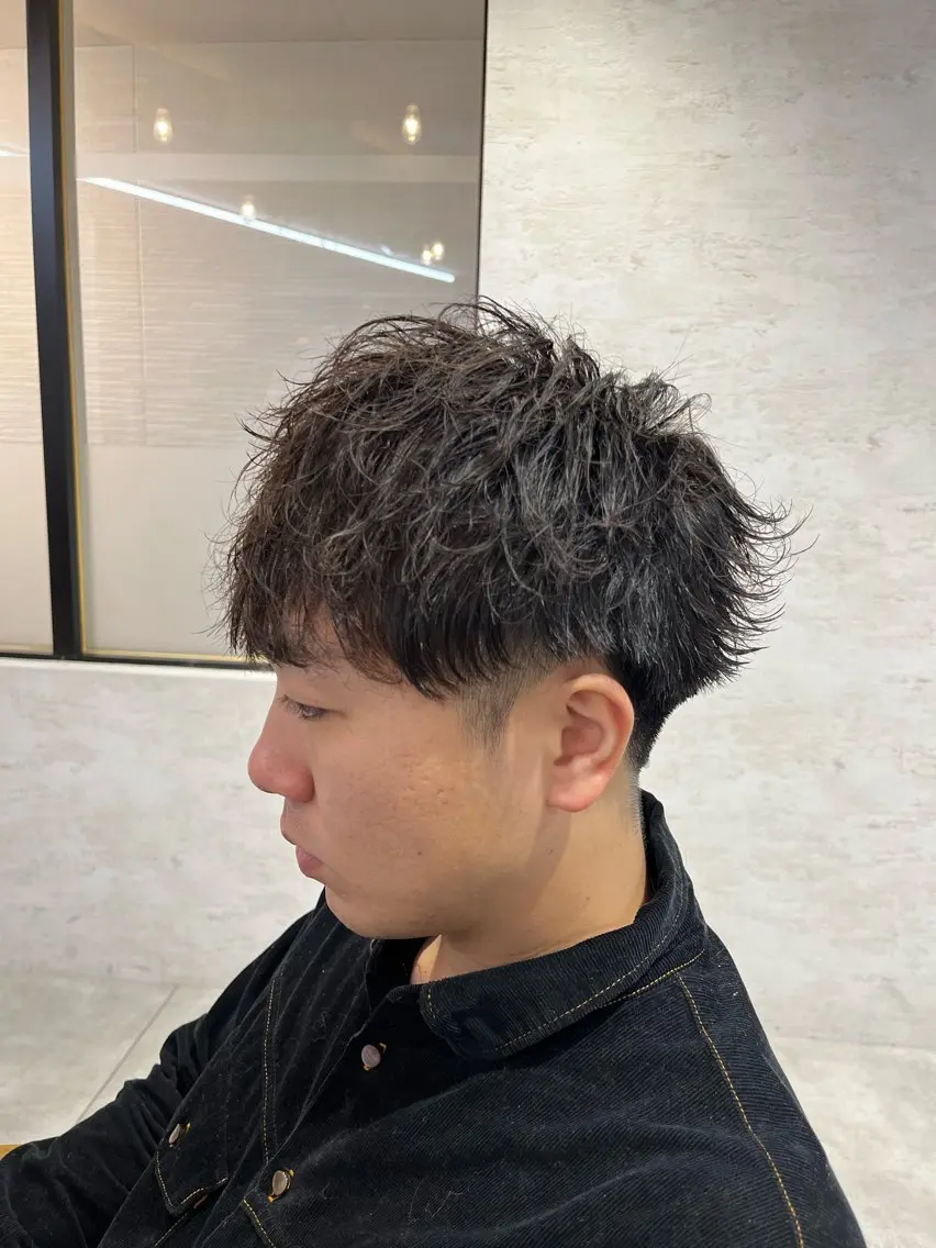 ショート パーマ 髪質改善カラー/暗髪 透明感カラー/美髪のヘアスタイル