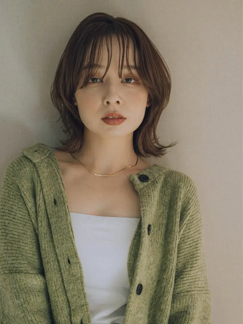 セミロング カット ヘアカラー 堀結香/顔まわり レイヤー/蒲生四丁目のヘアスタイル
