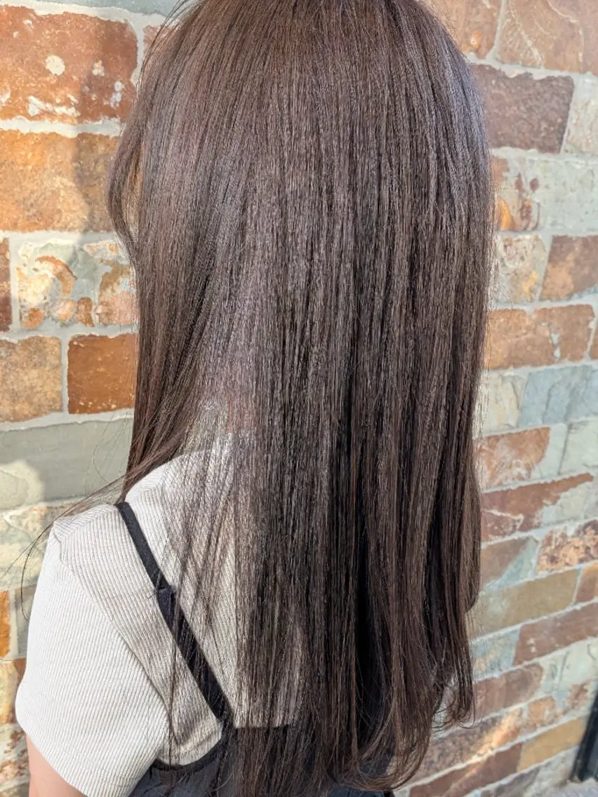 カラー 透明感カラー 中根 妃奈のヘアスタイル
