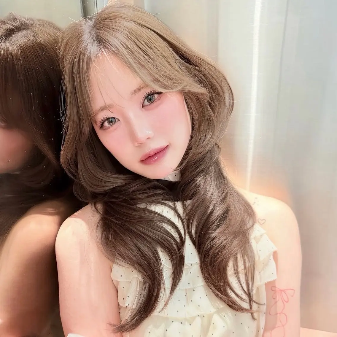 ロング カラー 切りっぱなしボブ ブリーチ ブリーチなしカラー ボブ 顔周りカット カット ヘアカラー トリートメント 💞レイヤー/ボブ/ 縮毛矯正/大和田拓夢のヘアスタイル