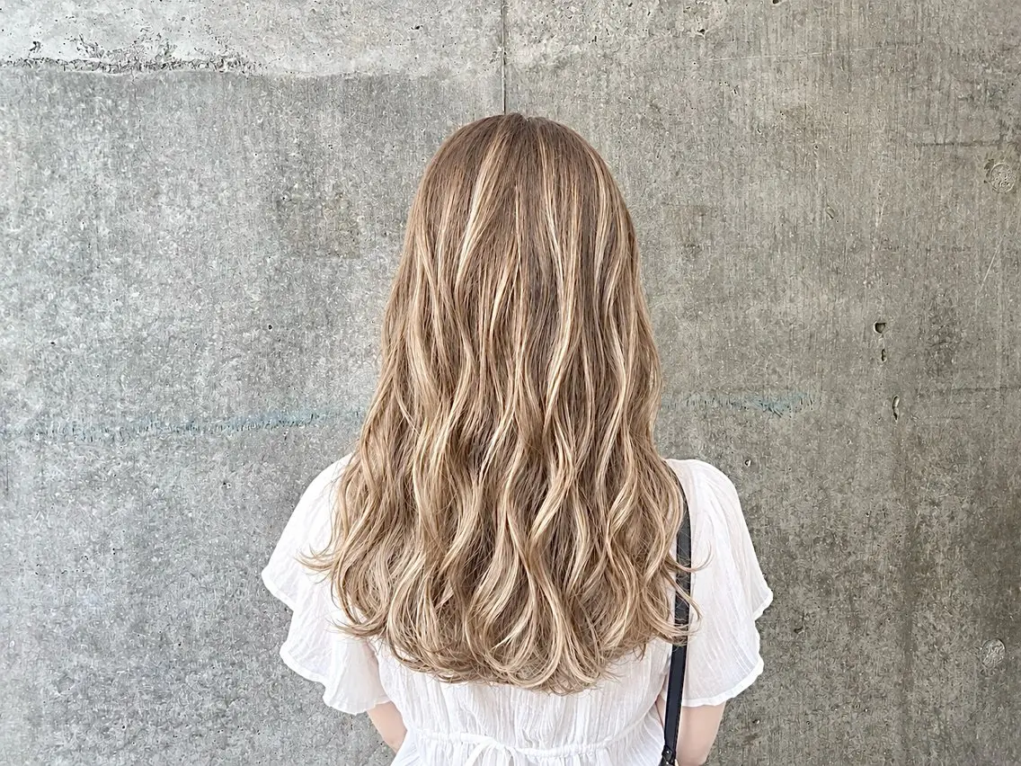 ロング カラー 蓮見友里 PiSTA／portのヘアスタイル