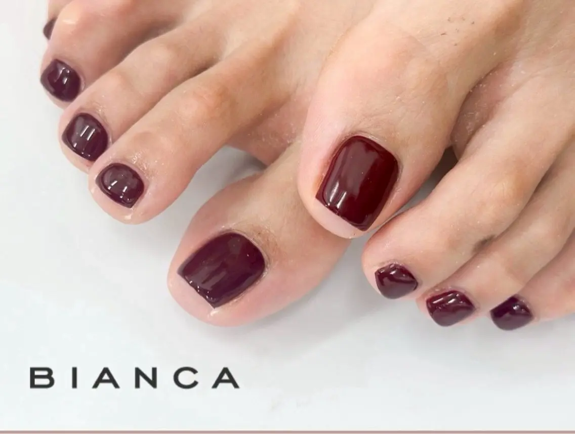 ネイル フットネイル Bianca MIRIのネイルデザイン