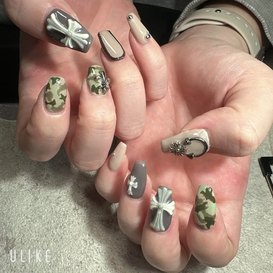 ネイル Queen nailのネイルデザイン