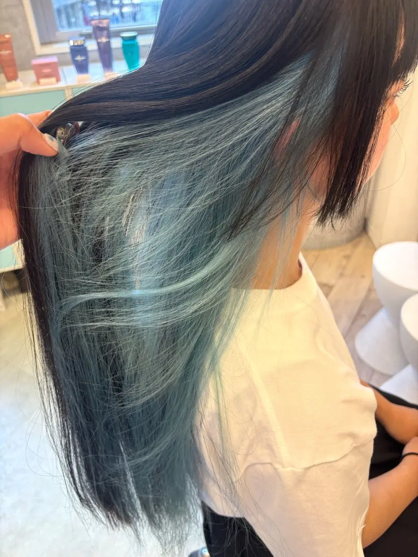 さら艶カラー🫧ブリーチ+カラー+内部補修トリートメント✨の写真