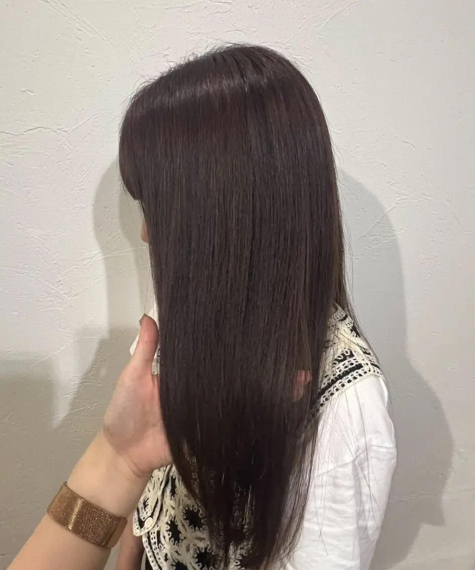 カラー 井上 結衣のヘアスタイル