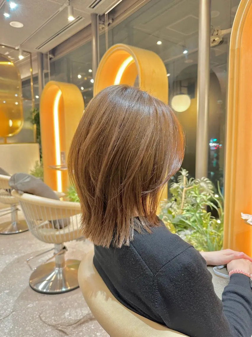 ミディアム カラー ミディアムレイヤー レイヤーカット 撮影モデル募集【くび れショートボブ】馨のヘアスタイル