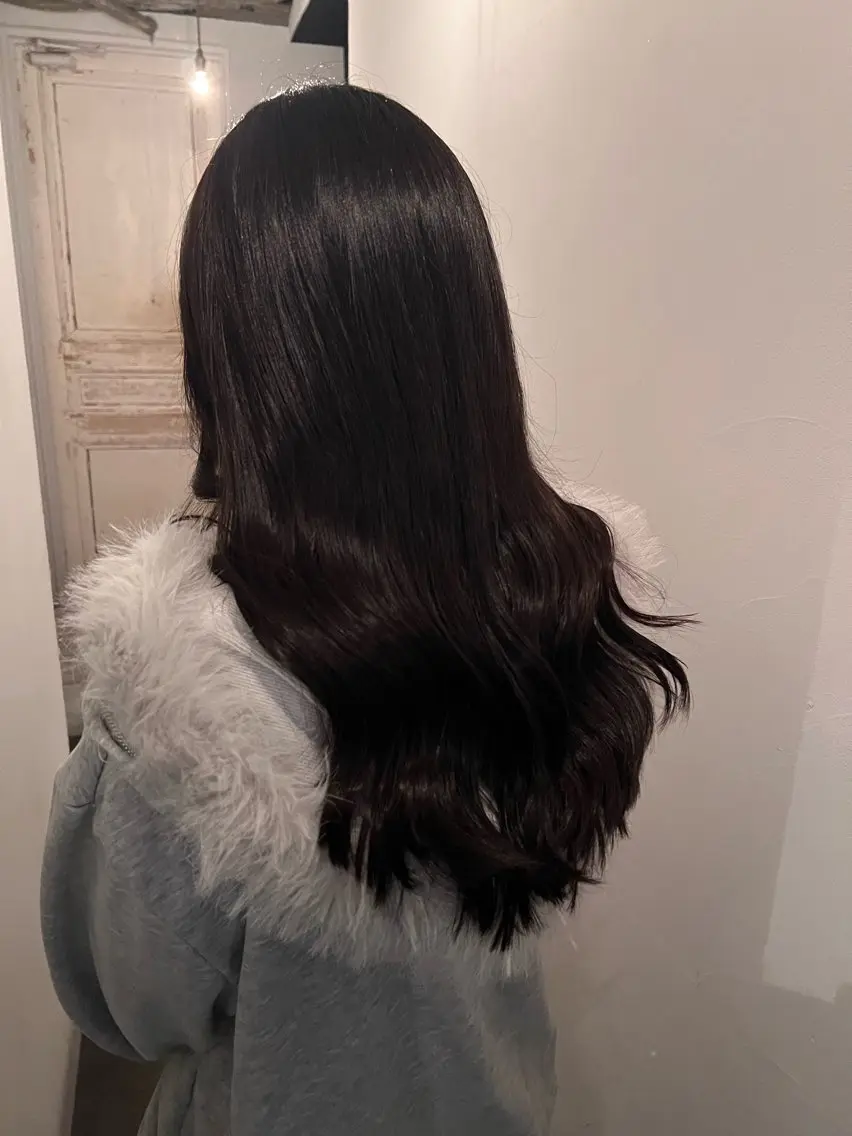 カラー ヘアカラー 神崎 玲海のヘアスタイル