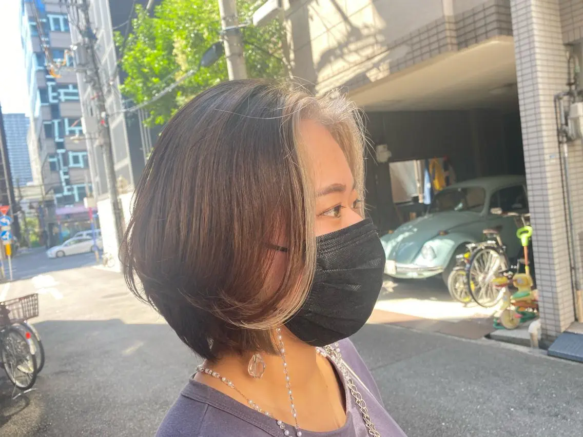 ショート カラー 才門 真菜のヘアスタイル