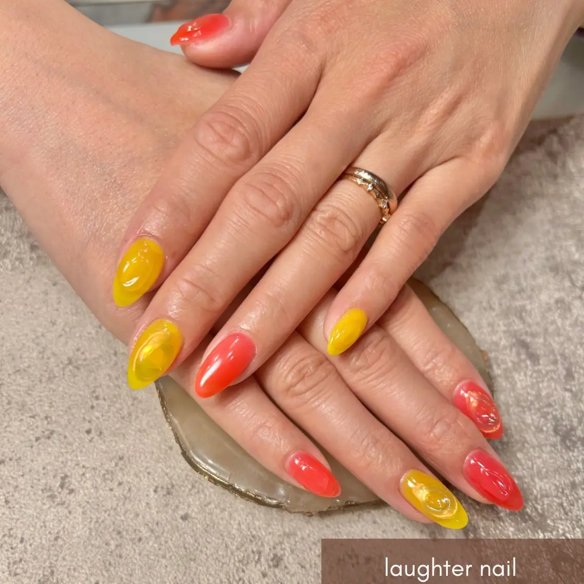 ネイル アートネイル クリアネイル ドット ジェルネイル ミラーネイル ハンドネイル laughter nailのネイルデザイン