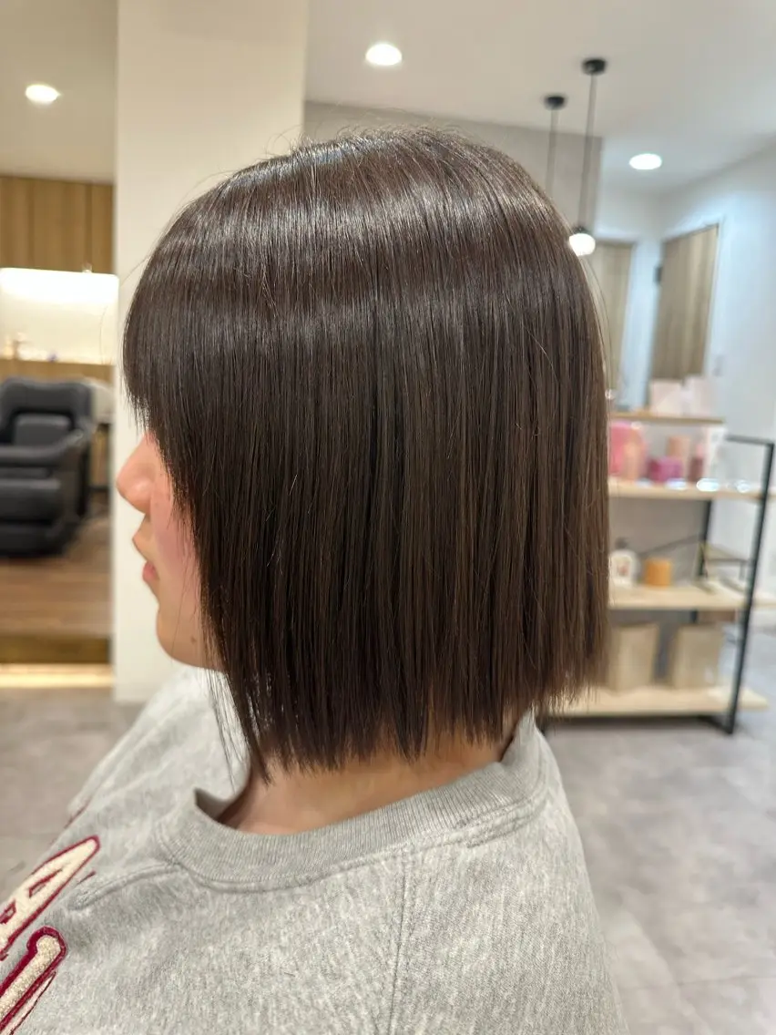 ミディアム カット 縮毛矯正 🫧MANA レイヤーカット🌙のヘアスタイル