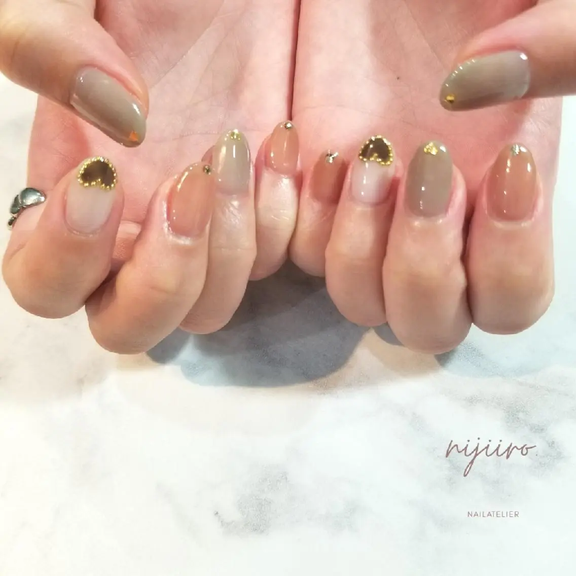 ネイル ハート ハンドネイル nijiiro🌈 サトウのネイルデザイン