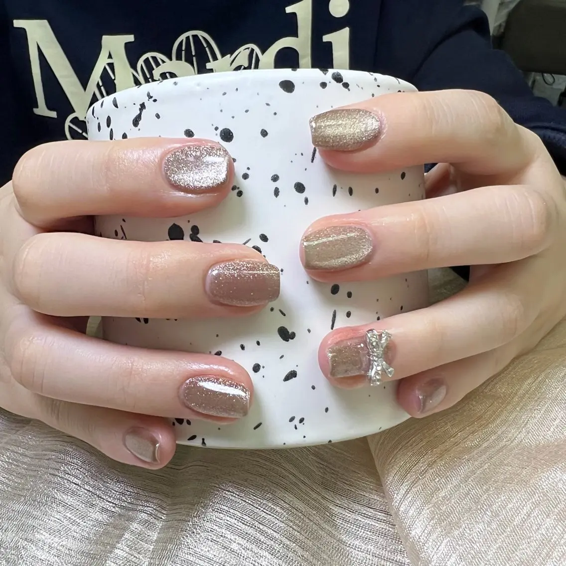 ネイル ゴールド キラキラネイル リボン kirameiki nailききのネイルデザイン