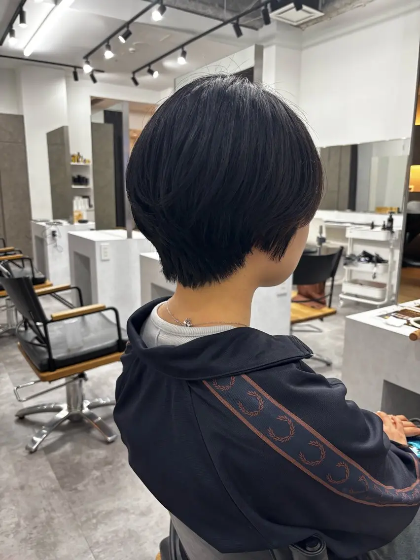 ショート カット 門崎未依/レイヤー/ メンズカット🪿🌼のヘアスタイル