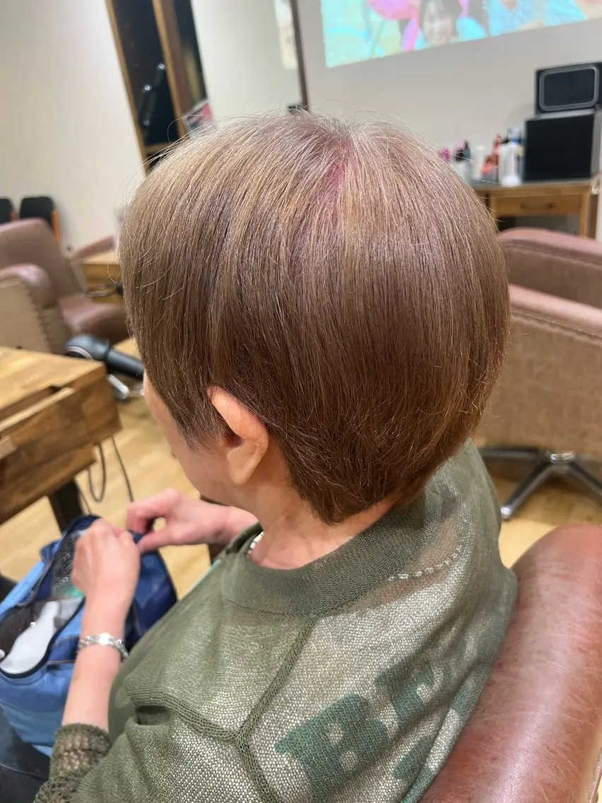 ショート カラー 千葉 菜央 【南柏】のヘアスタイル