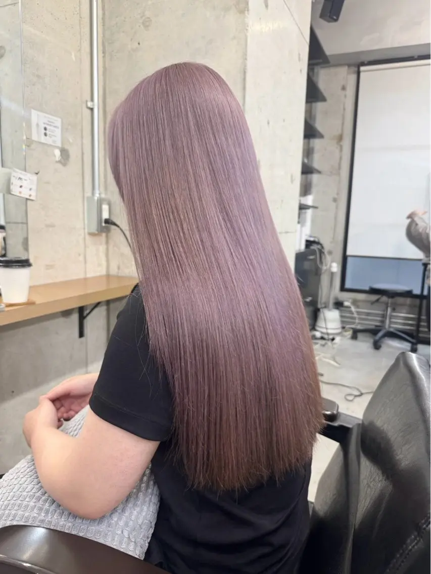 ロング カラー beleef manakaのヘアスタイル