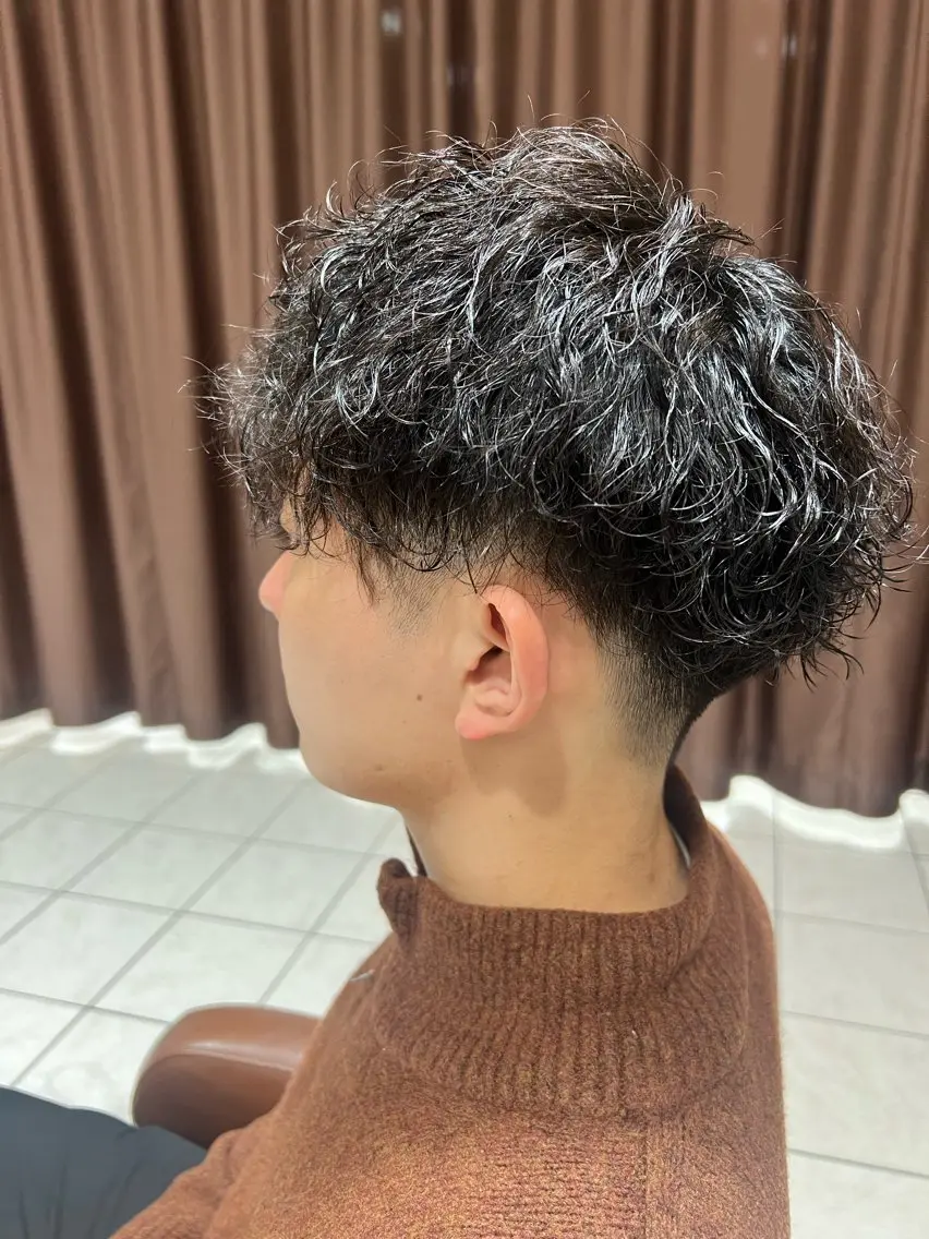 メンズ メンズパーマ メ イのヘアスタイル