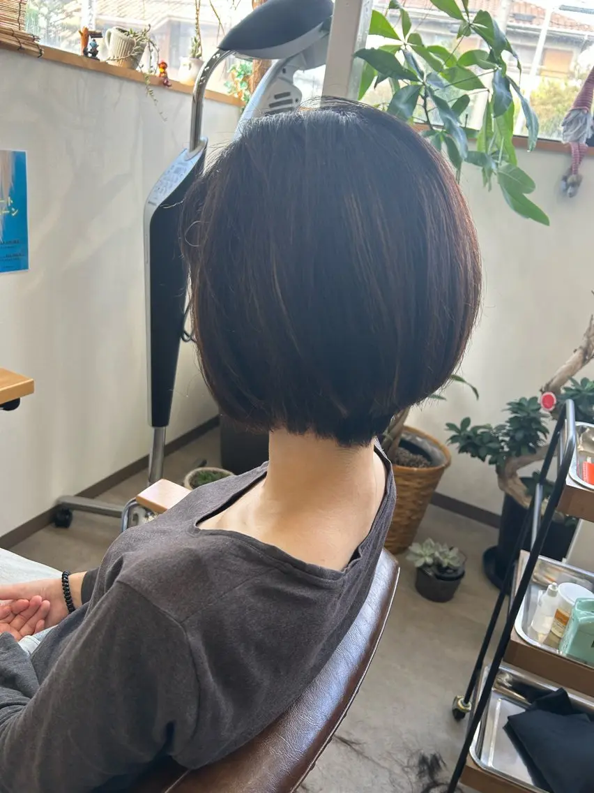 ショート 前下がりボブ ボブ ブリーチなしベージュ /ヘアセット/ミユのヘアスタイル