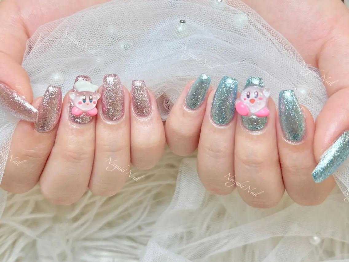 ネイル 🦋 Queenieのネイルデザイン