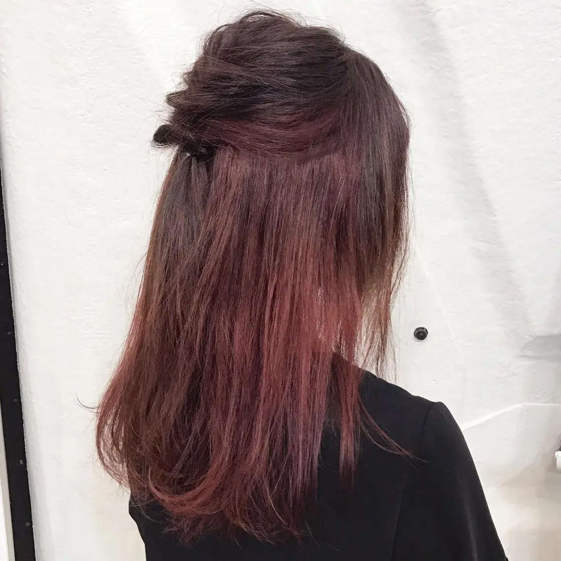 カラー ブリーチ ピンクカラー K-POP好き美容師 🇰🇷Kai.Yのヘアスタイル