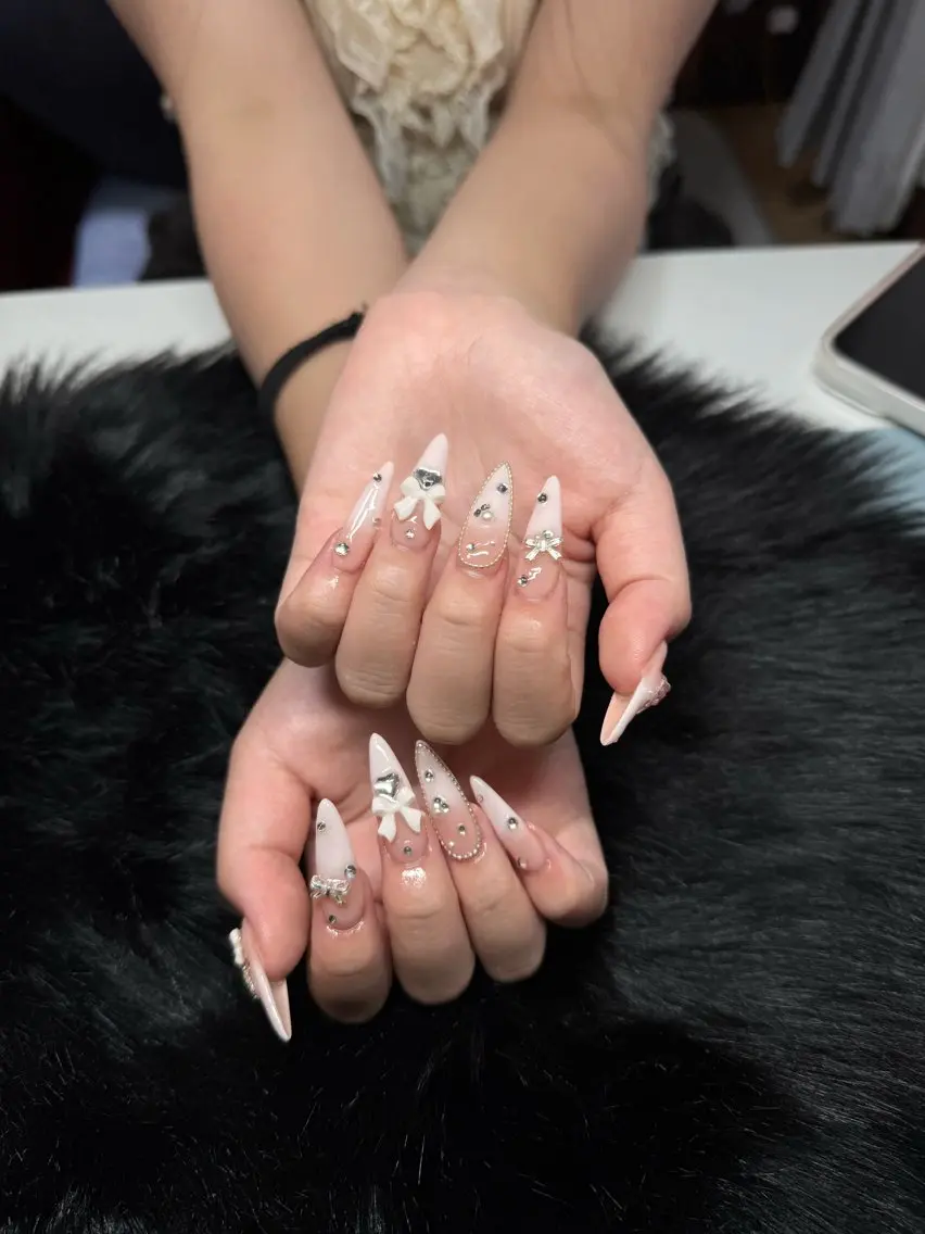 ネイル ハンドネイル Destiny Nailsのネイルデザイン