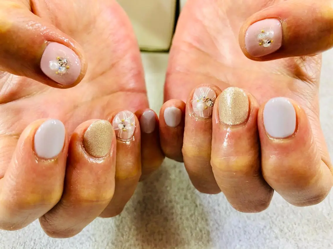ネイル シンプルネイル ハンドネイル 🌿Nnail🌿 プライベートサロンのネイルデザイン