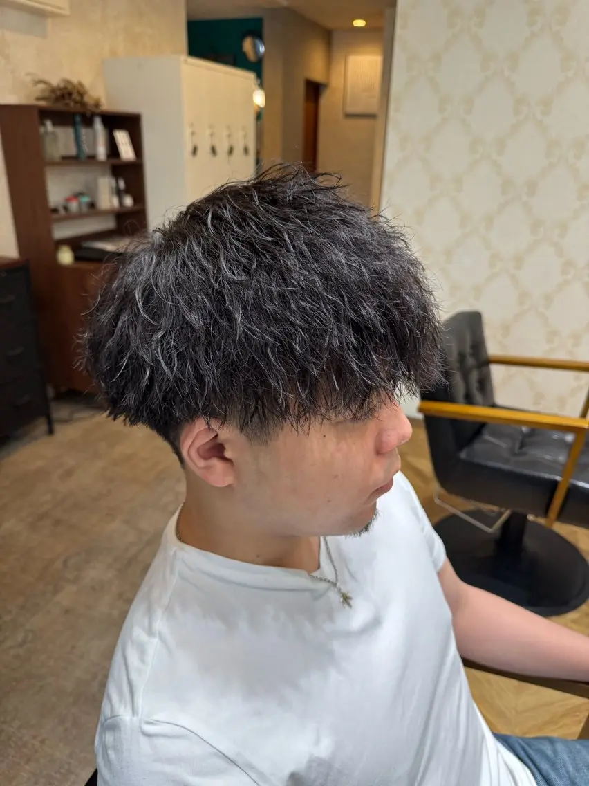 パーマ メンズ メンズパーマ カット パーマ 松ヶ迫 珠里のヘアスタイル