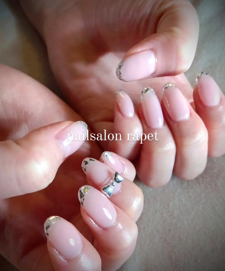 ネイル リボン ハンドネイル nailsalon  rapetのネイルデザイン