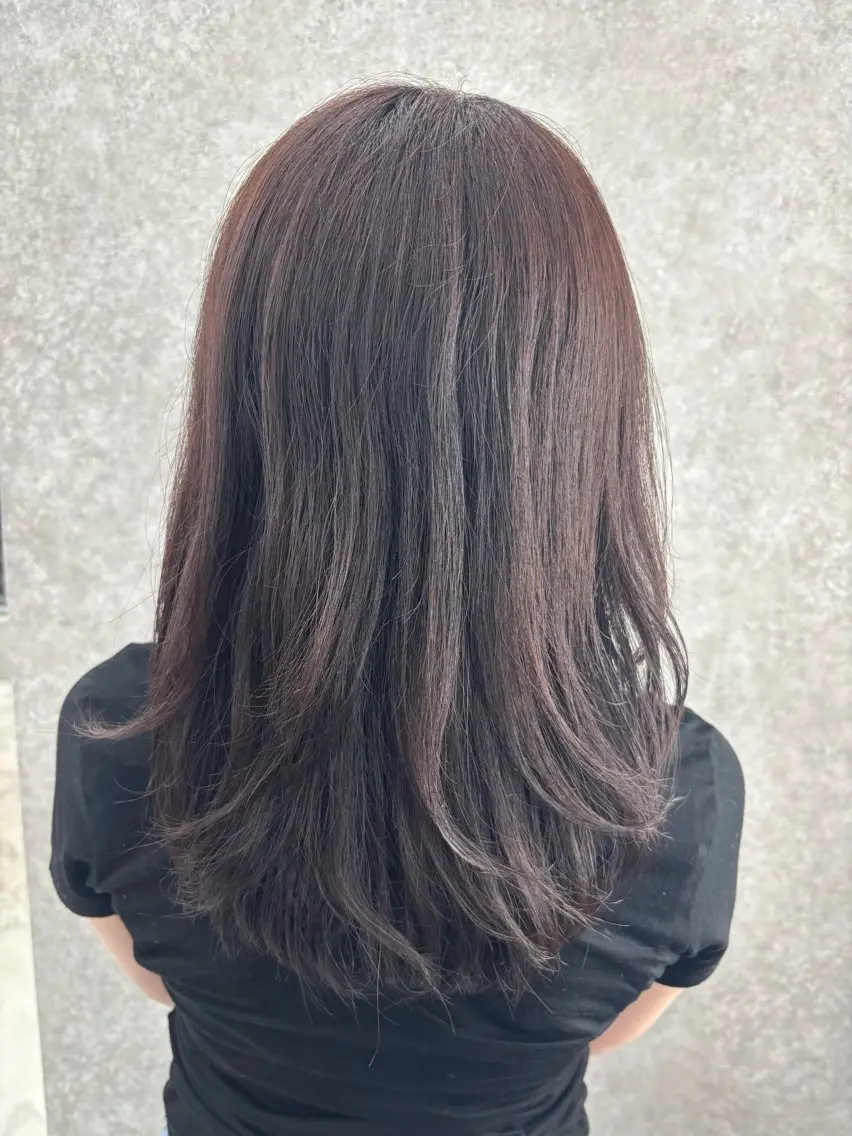セミロング カラー ヘアカラー 橋木 凛々のヘアスタイル