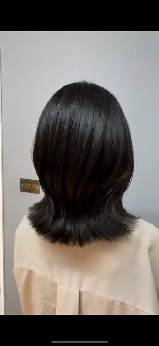 ミディアム カット ヘアカラー 佐藤 菜穂のヘアスタイル