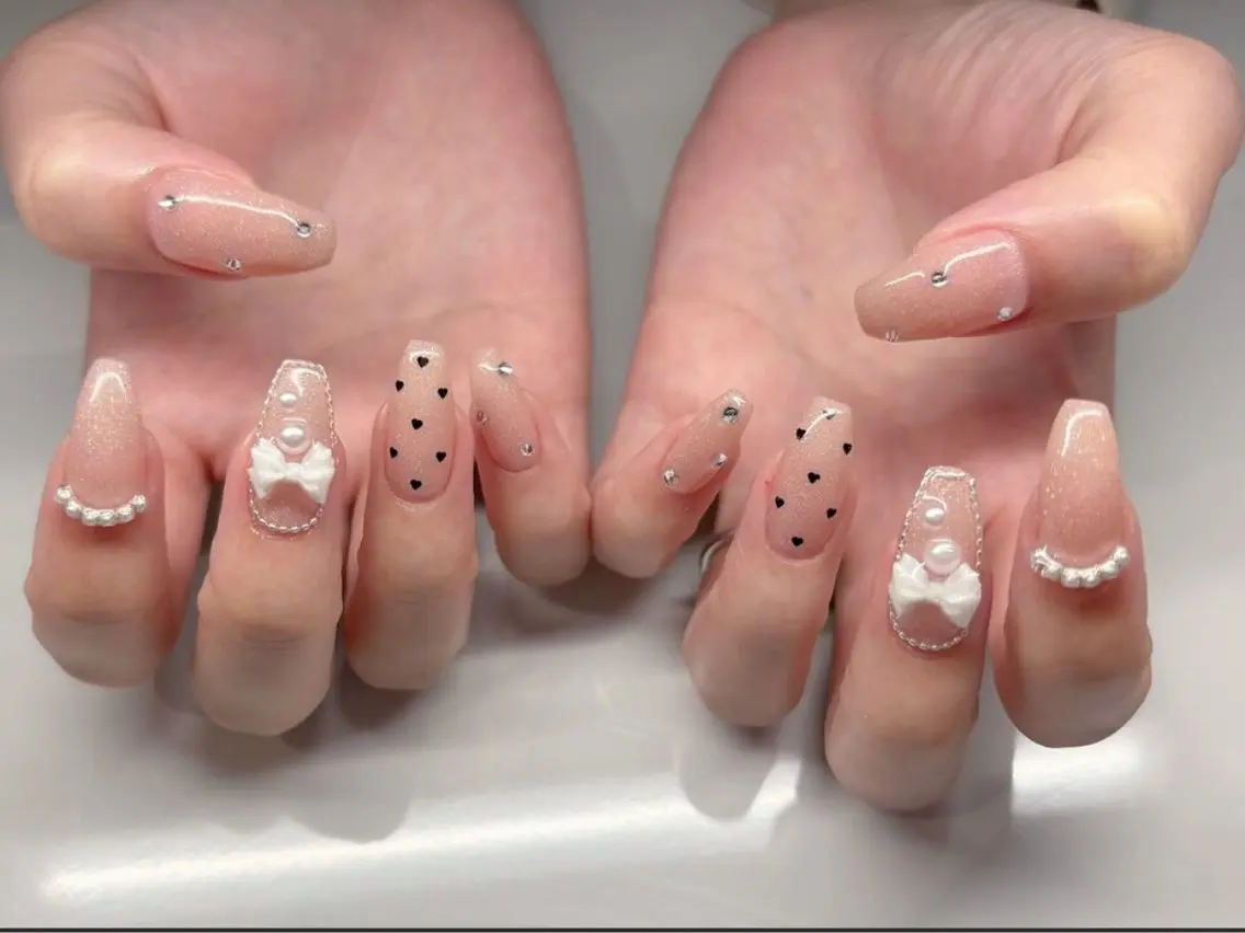 ネイル mione_ou nail salonのネイルデザイン