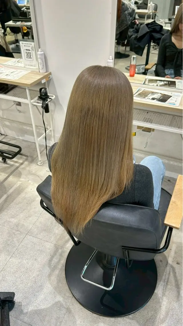 ロング カラー ヘアカラー トリートメント himari💜 暖色/レイヤーカットのヘアスタイル