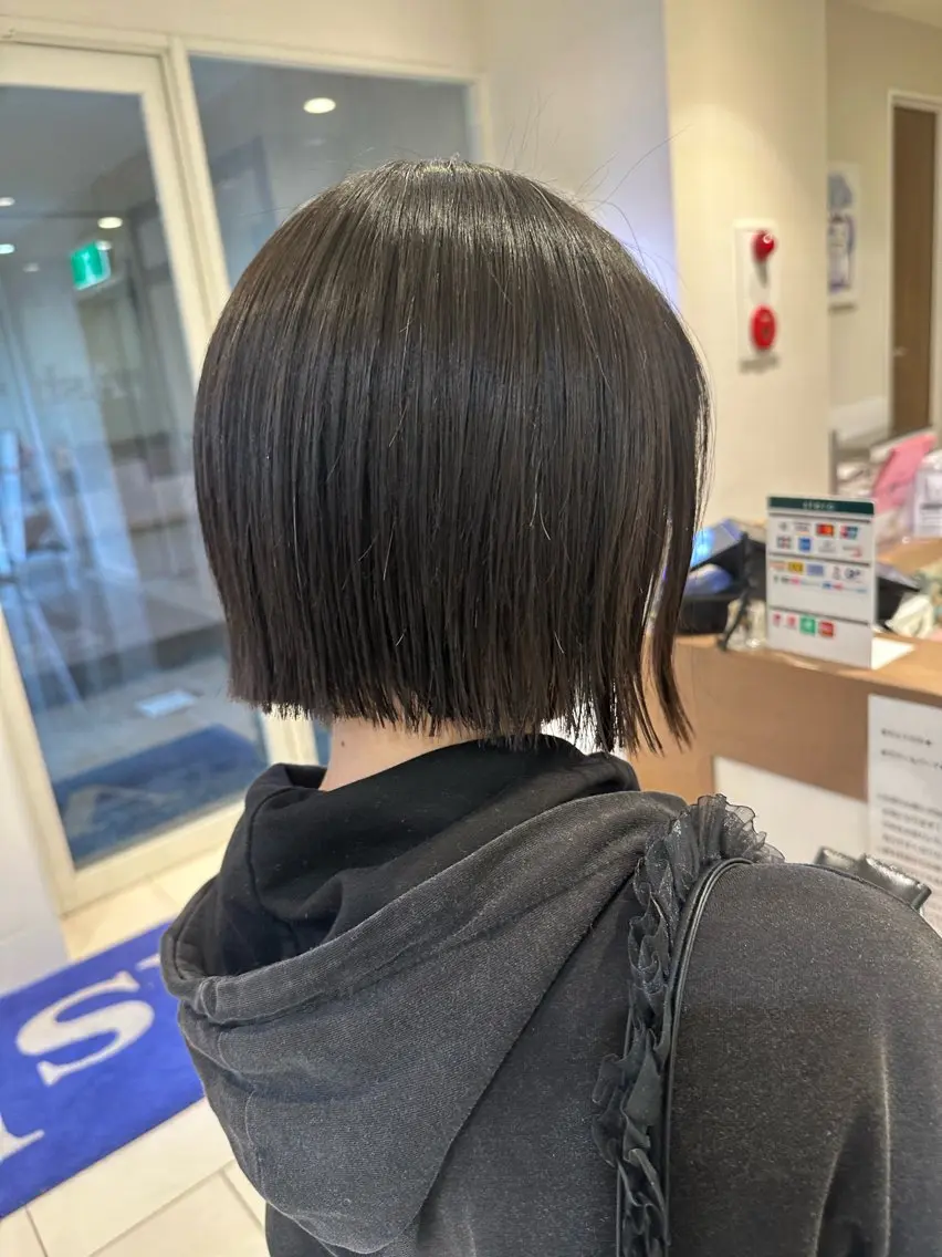 ミディアム ボブ カット 田畑 あやののヘアスタイル