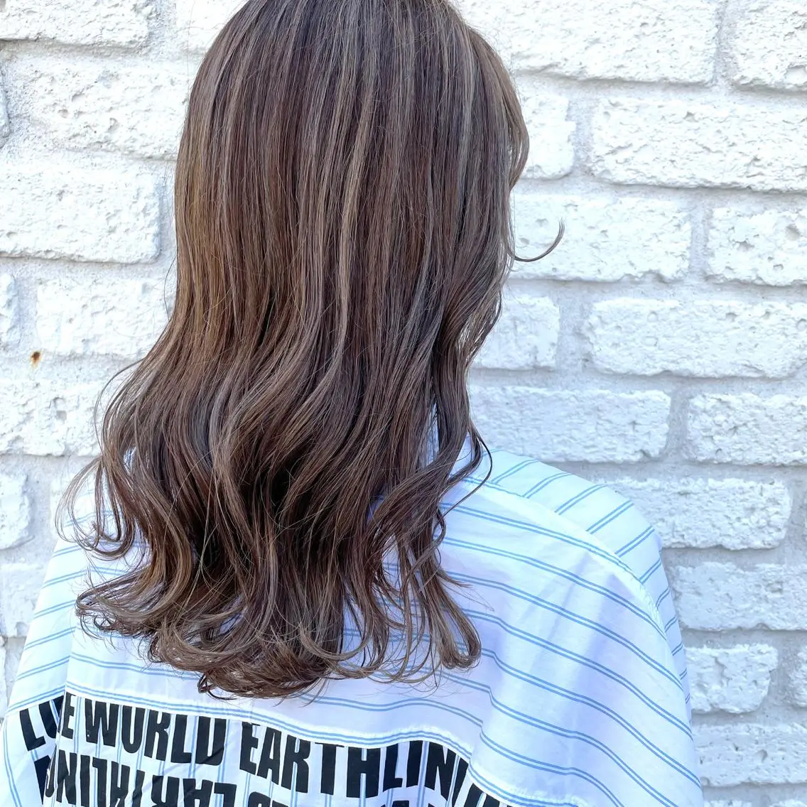 ロング ハイライト popi 片岡のヘアスタイル