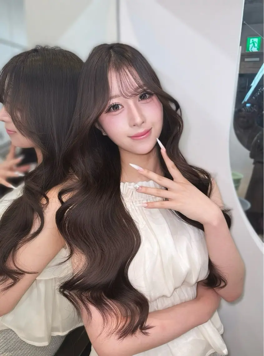 ロング カット ヘアカラー 韓国トレンド💓 阿部あんじゅのヘアスタイル