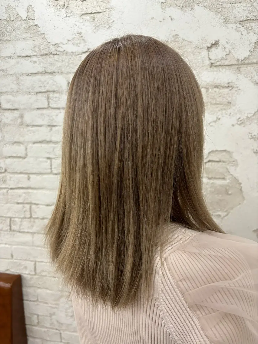 セミロング カラー カット ヘアカラー トリートメント ヘッドスパ ヘアセット ️韓国ヘア/レイヤー カットYūka❤️のヘアスタイル