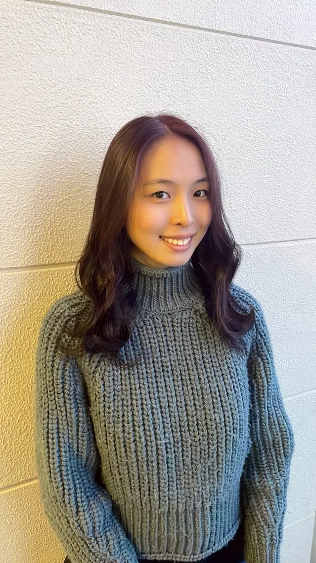 ミディアム 本村 あやかのヘアスタイル