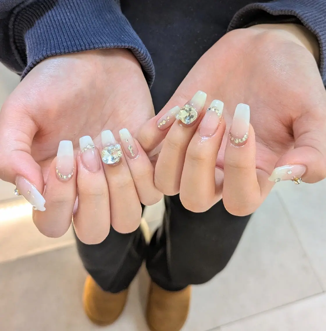 ハンド【チーク🎀ベイビーブーマー】の写真