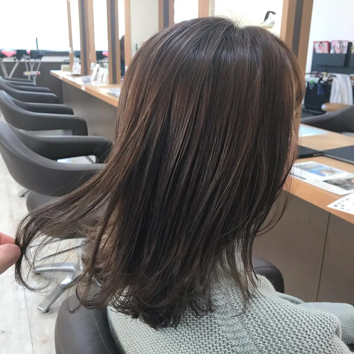 セミロング カラー カット ヘアカラー トリートメント Lien 深井店のヘアスタイル