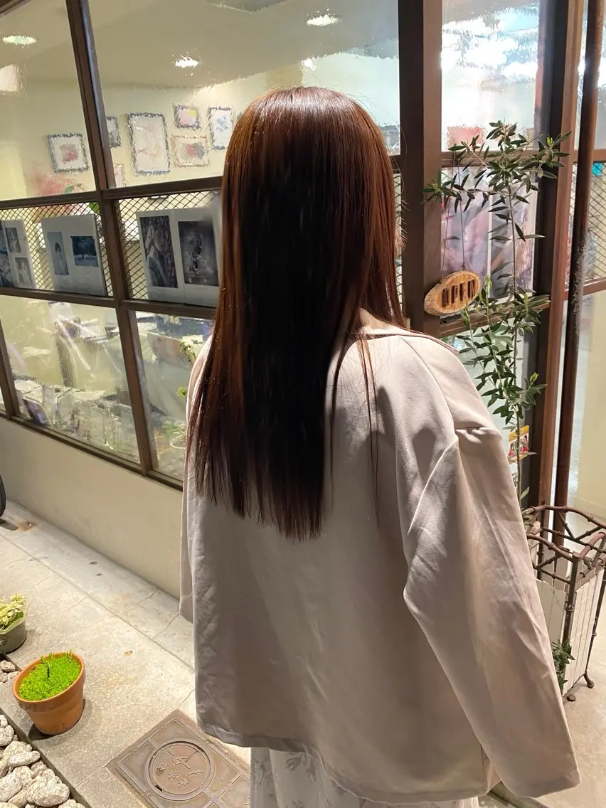 ロング 酸性ストレート ウチダ ユウヤのヘアスタイル