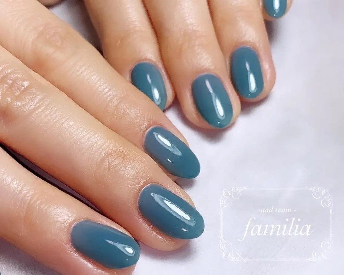 ネイル ハンドネイル -nailroom- familiaのネイルデザイン
