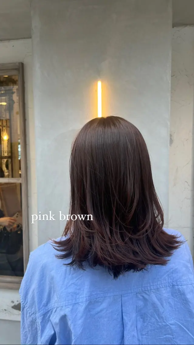 セミロング カラー ひがし はるなのヘアスタイル