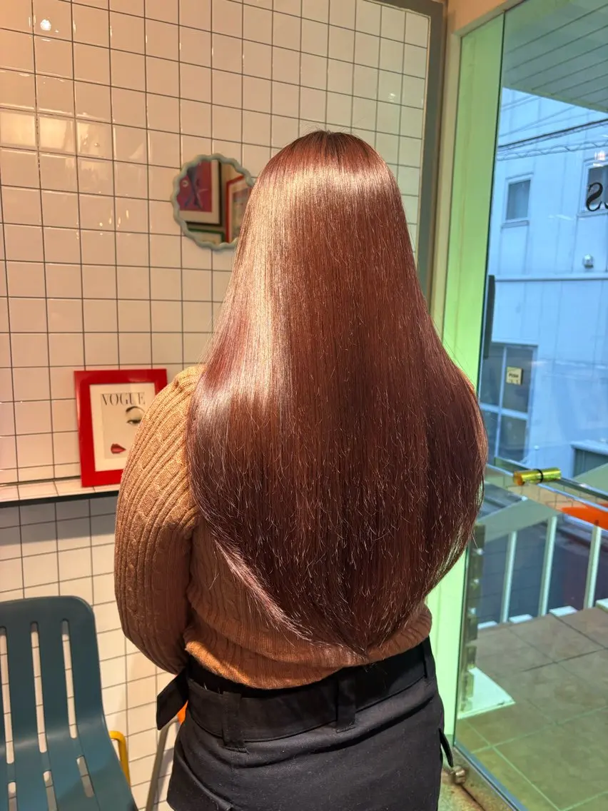 カラー エクステ ハイトーン 💭黒崎ハルカのヘアスタイル