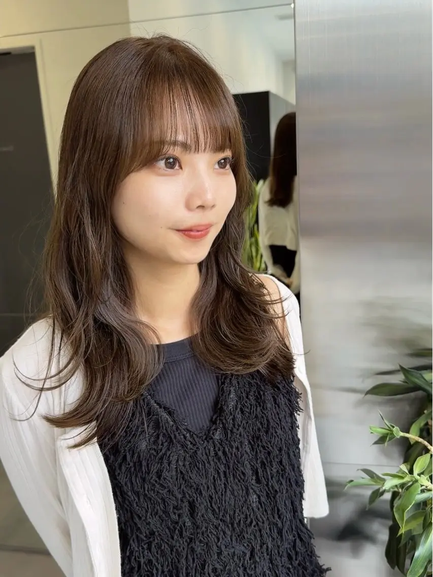 ロング カラー レイヤーカット ローレイヤー カット ヘアカラー トリートメント 韓国ヘア🇰🇷 スズキのヘアスタイル