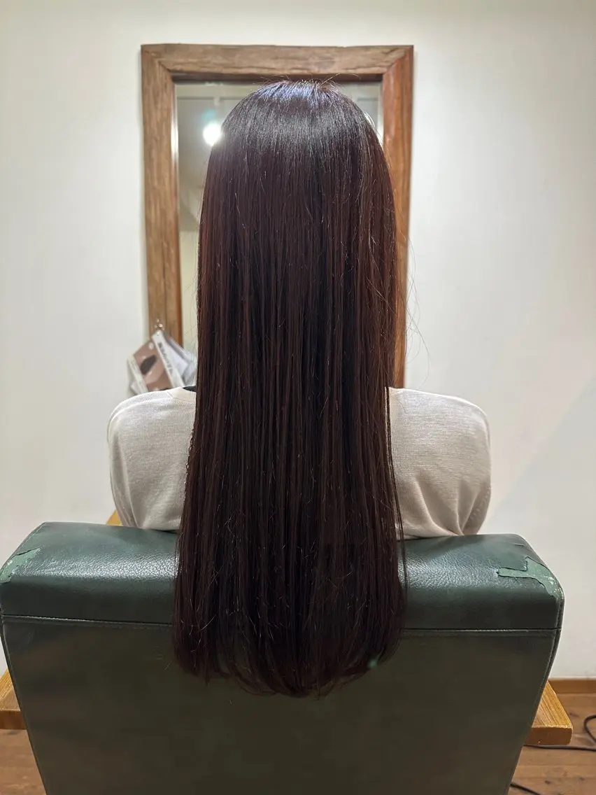 ロング 原田 梨乃のヘアスタイル